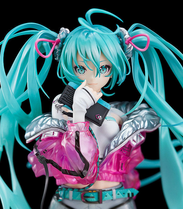 PRE ORDER – 1/7 HATSUNE MIKU WITH SOLWA