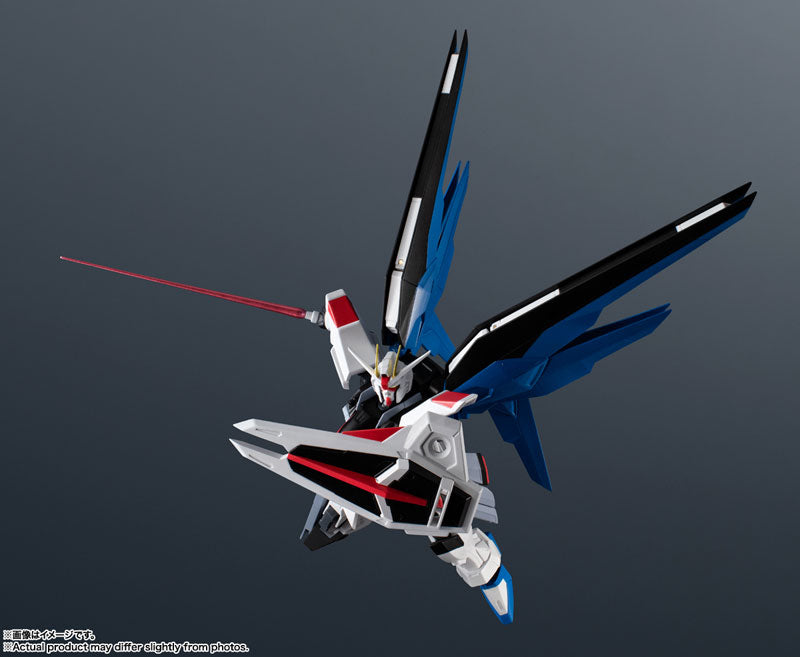 PRE ORDER – GUNDAM UNIVERSE ZGMF-X10A FREEDOM GUNDAM RENEWAL