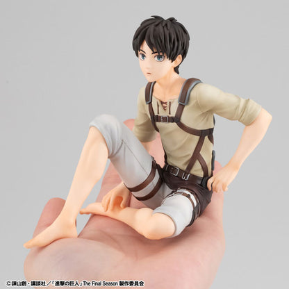 BACK ORDER – G.E.M. SERIES ATTACK ON TITAN - PALM SIZE EREN / SQUAD CAPTAIN LEVI SET