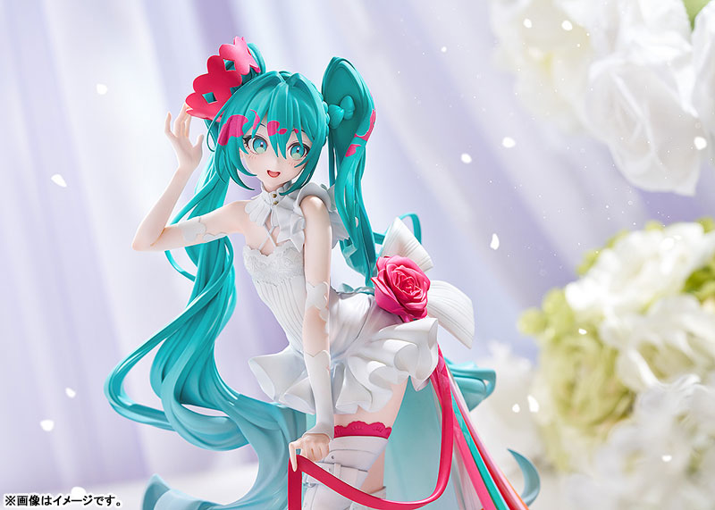 PRE ORDER – 1/7 G.S. COLLECTION - RACING MIKU: 15TH "RHAPSODY" 2010-2025