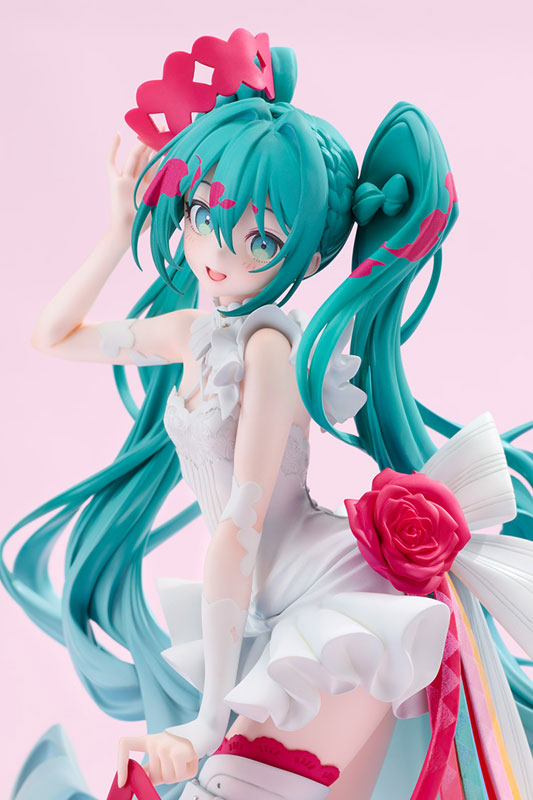 PRE ORDER – 1/7 G.S. COLLECTION - RACING MIKU: 15TH "RHAPSODY" 2010-2025