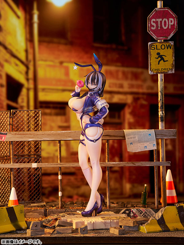 PRE ORDER – 1/6 CHELA77 ORIGINAL ILLUSTRATION - BUNNY COPS_02