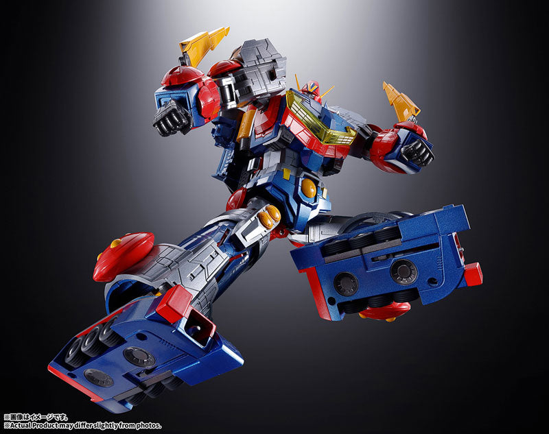 PRE ORDER – SOUL OF CHOGOKIN COMBATTLER V - GX-121 - COM-BATTLER V6