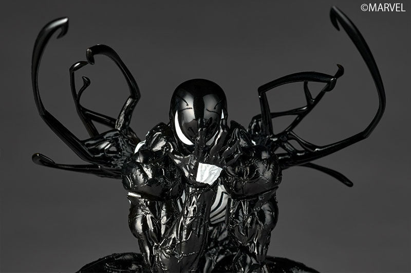 PRE ORDER – REVOLTECH AMAZING YAMAGUCHI - SYMBIOTE SPIDER-MAN - REISSUE