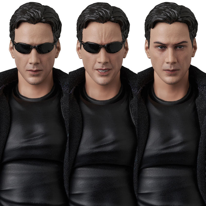 PRE ORDER – MAFEX NEO (THE MATRIX)