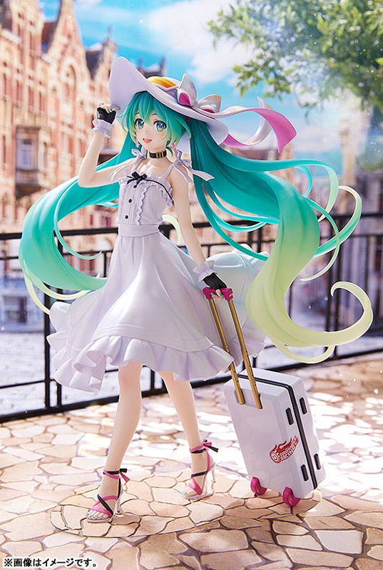 PRE ORDER – 1/7 RACING MIKU 2021 - PRIVATE VER.