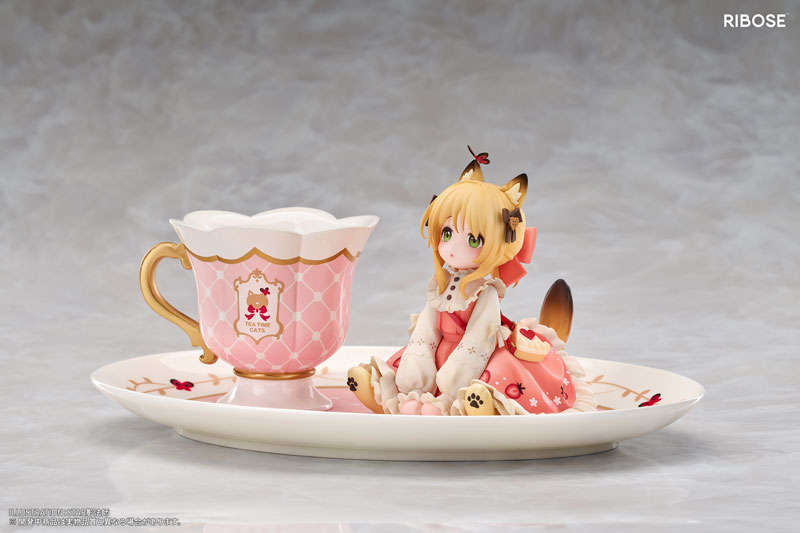 PRE ORDER – DLC SERIES TEA TIME CATS - ORANGE CAT