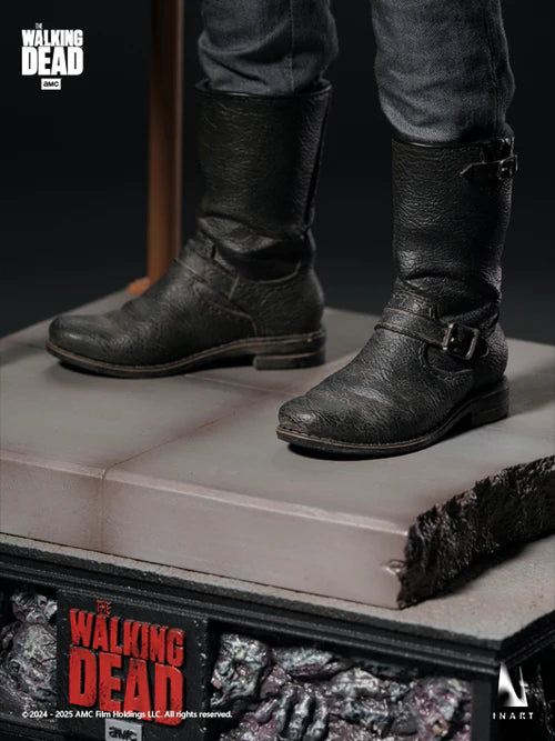 PRE ORDER – 16 THE WALKING DEAD S8 NEGAN SMITH COLLECTIBLE ACTION FIGURE AG A025