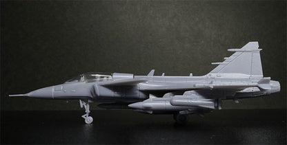 PRE ORDER – 1/144 JAS39 GRIPEN PLASTIC MODEL KIT (RENEWAL EDITION)