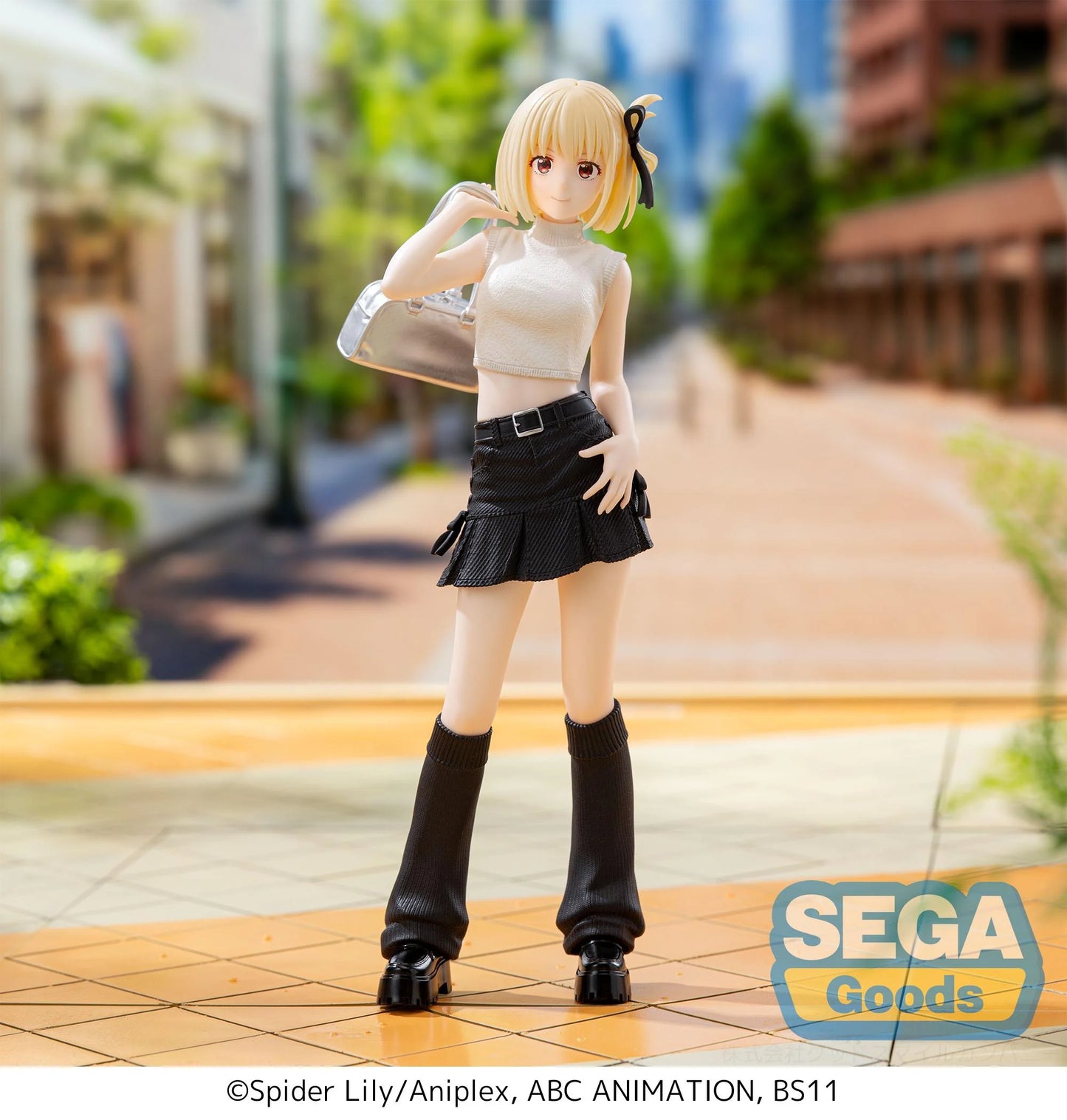 PRE ORDER – LYCORIS RECOIL HIGH PREMIUM FIGURE - CHISATO NISHIKIGI - STREET SNAP