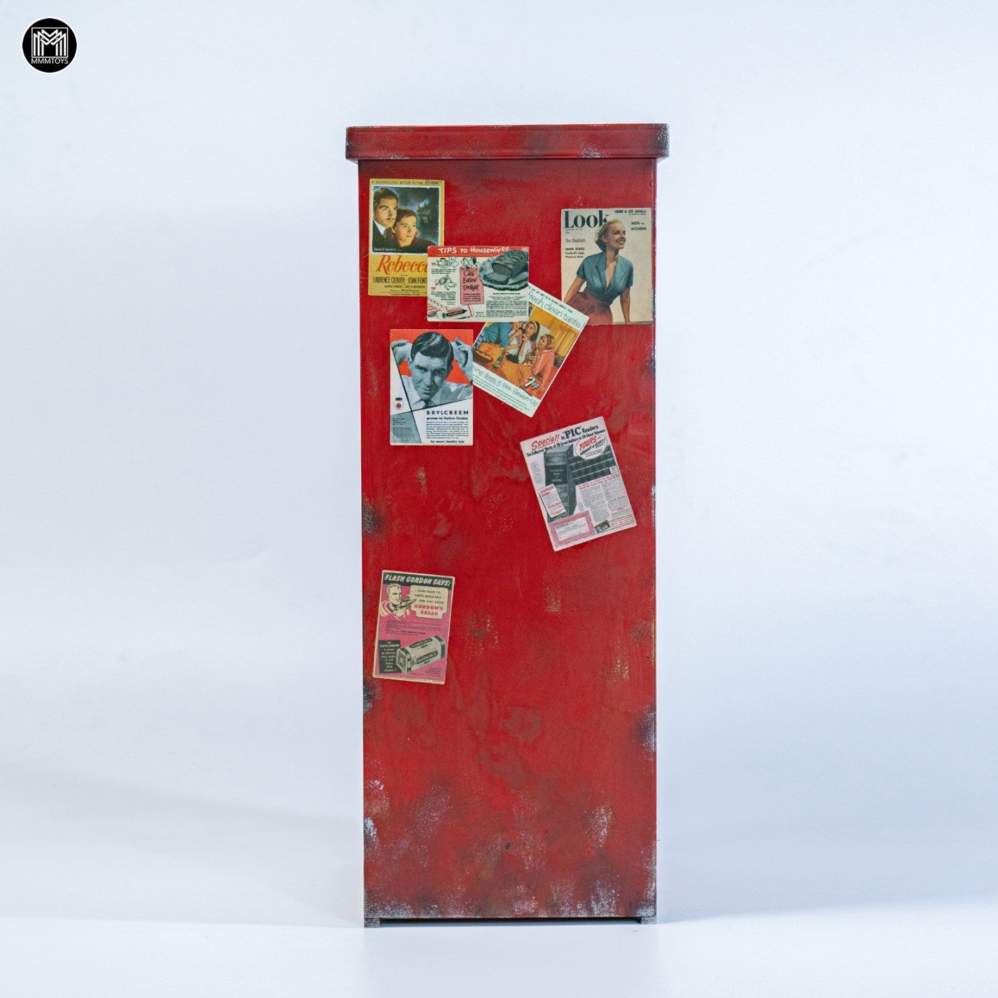 PRE ORDER – MMMTOYS 1/6 TELEPHONE BOOTH M2608