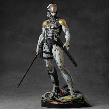 BACK ORDER – 1/6 METAL GEAR SOLID 4 GUNS OF THE PATRIOTS, RAIDEN SCALE STATUE