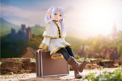PRE ORDER – FRIEREN: BEYOND JOURNEY'S END DESKTOP CUTE FIGURE - FRIEREN (TRUNK CASE VER.)