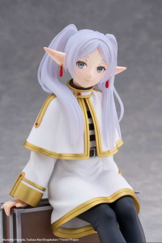PRE ORDER – FRIEREN: BEYOND JOURNEY'S END DESKTOP CUTE FIGURE - FRIEREN (TRUNK CASE VER.)