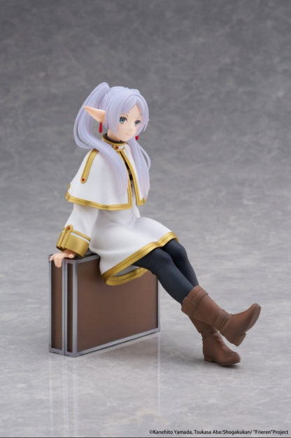 PRE ORDER – FRIEREN: BEYOND JOURNEY'S END DESKTOP CUTE FIGURE - FRIEREN (TRUNK CASE VER.)