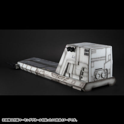 PRE ORDER – REALISTIC MODEL SERIES: MOBILE SUIT GUNDAM UNICORN (1/144 HG SERIES) NAHEL ARGAMA CATAPULT DECK (UC VER.)