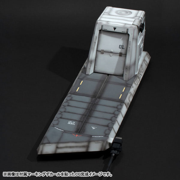 PRE ORDER – REALISTIC MODEL SERIES: MOBILE SUIT GUNDAM UNICORN (1/144 HG SERIES) NAHEL ARGAMA CATAPULT DECK (UC VER.)