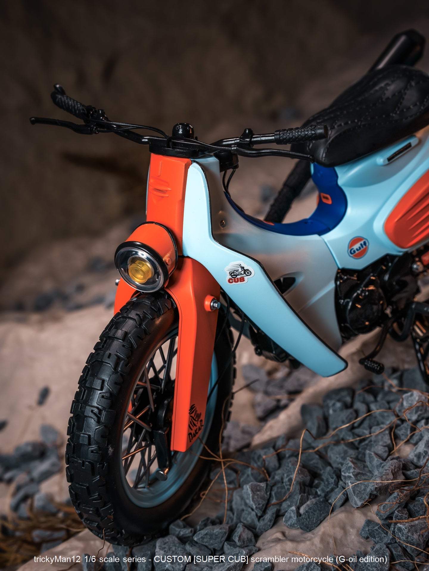 PRE ORDER – 1/6 SUPER CUB SCRAMBLER MOTORCYCLE FB-10134B2 + REAR RACK FB-10147-3-1