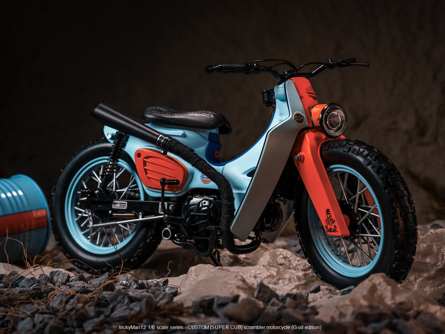 PRE ORDER – 1/6 SUPER CUB SCRAMBLER MOTORCYCLE FB-10134B2 + REAR RACK FB-10147-3-1