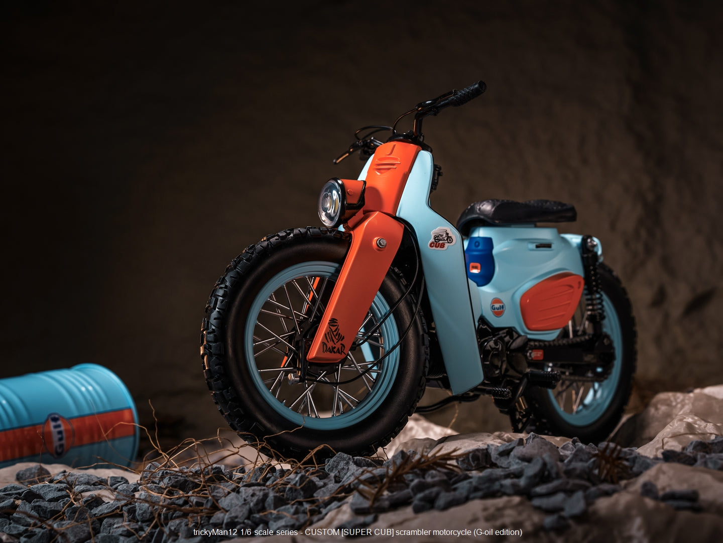 PRE ORDER – 1/6 SUPER CUB SCRAMBLER MOTORCYCLE FB-10134B2 + REAR RACK FB-10147-3-1