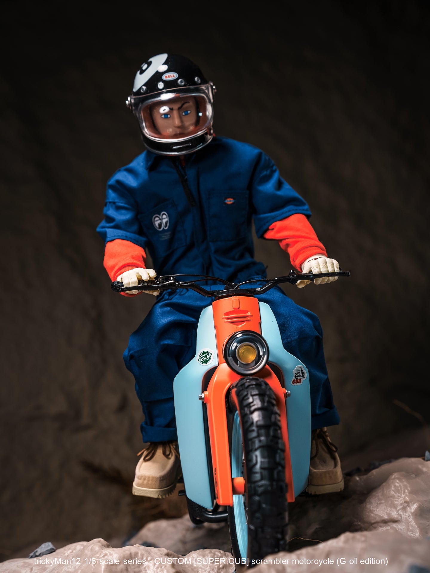 PRE ORDER – 1/6 SUPER CUB SCRAMBLER MOTORCYCLE FB-10134B2 + REAR RACK FB-10147-3-1