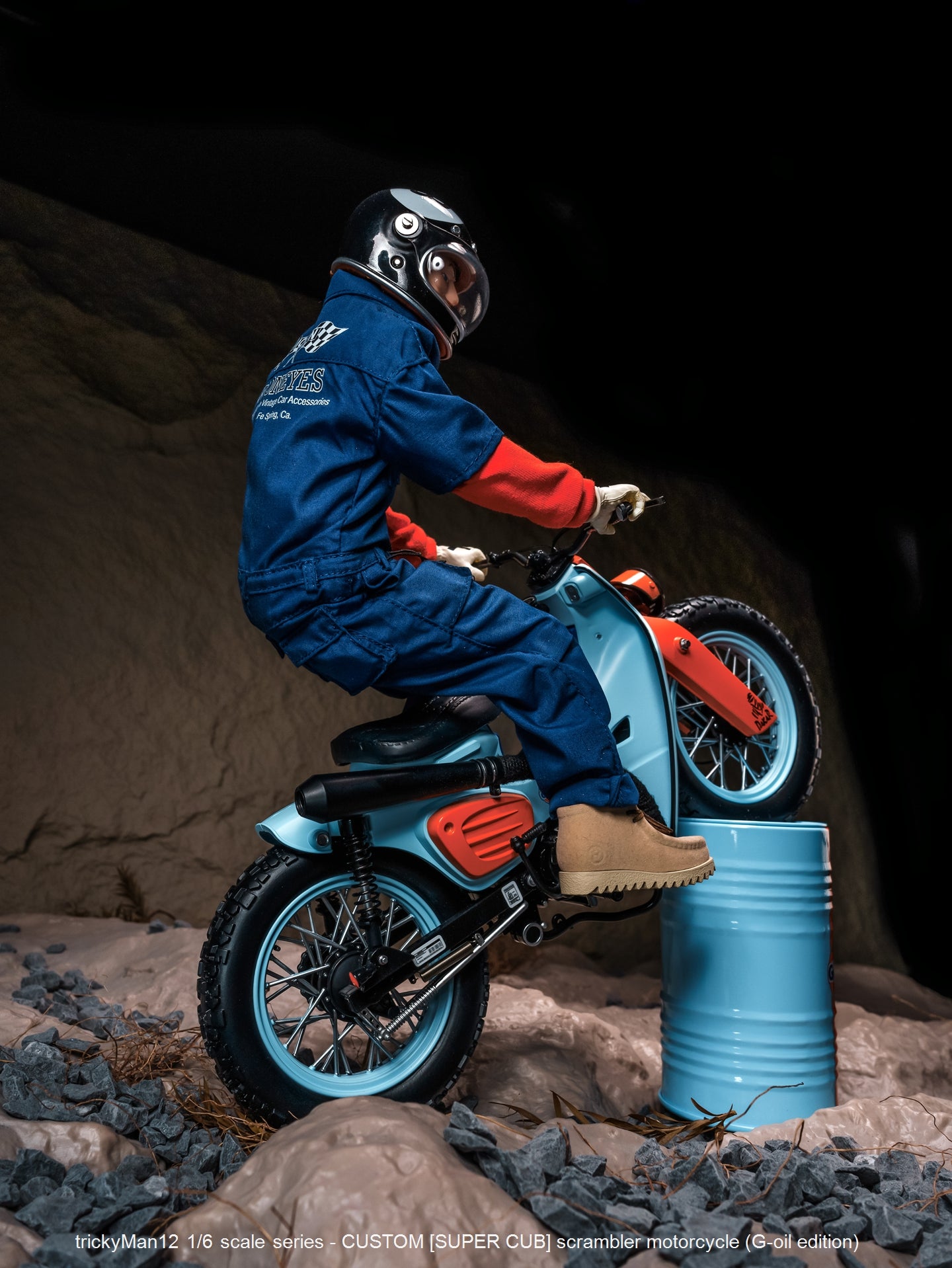 PRE ORDER – 1/6 SUPER CUB SCRAMBLER MOTORCYCLE FB-10134B2 + REAR RACK FB-10147-3-1