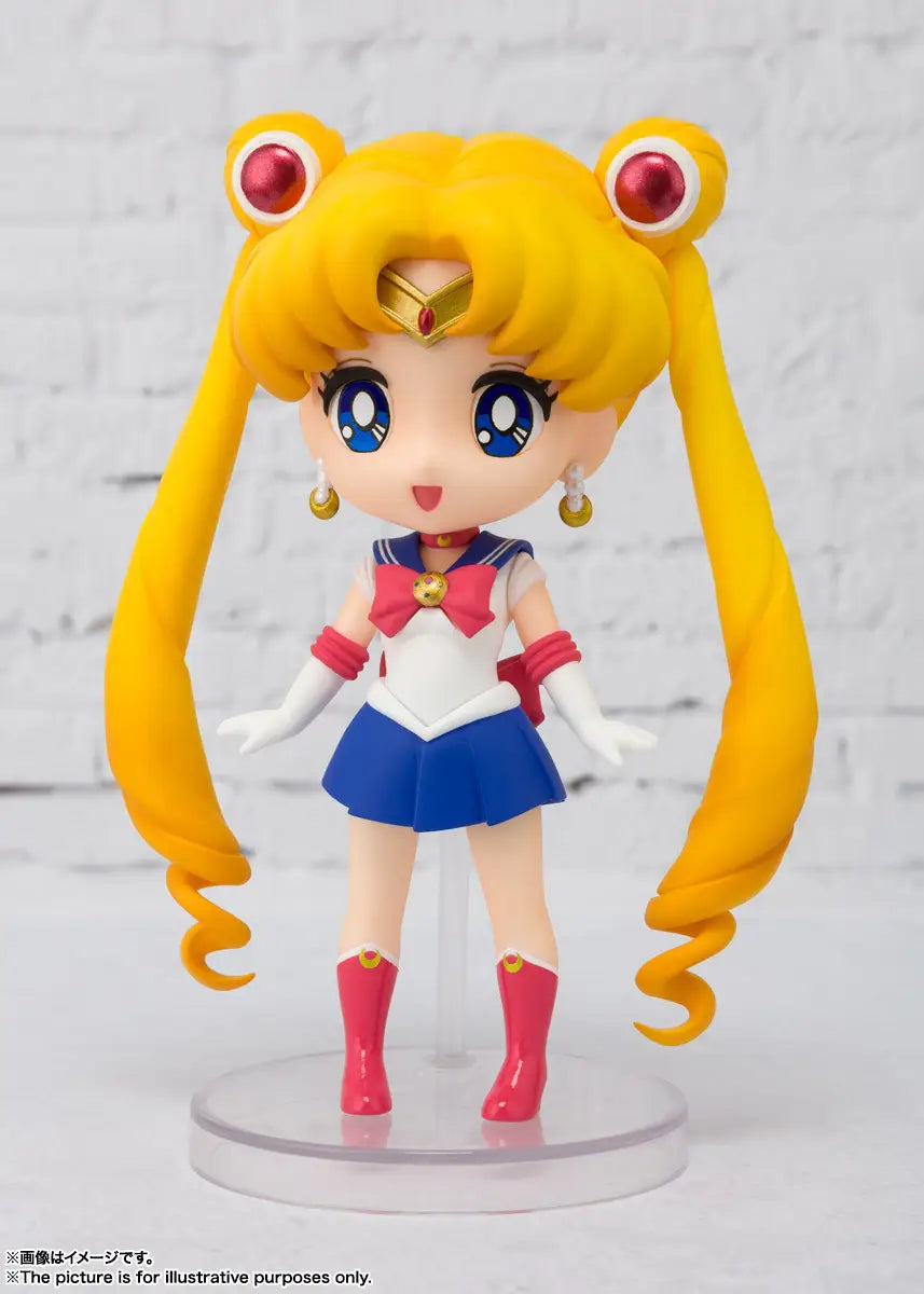 PRE ORDER – FIGUARTS MINI SAILOR MOON - SAILOR MOON