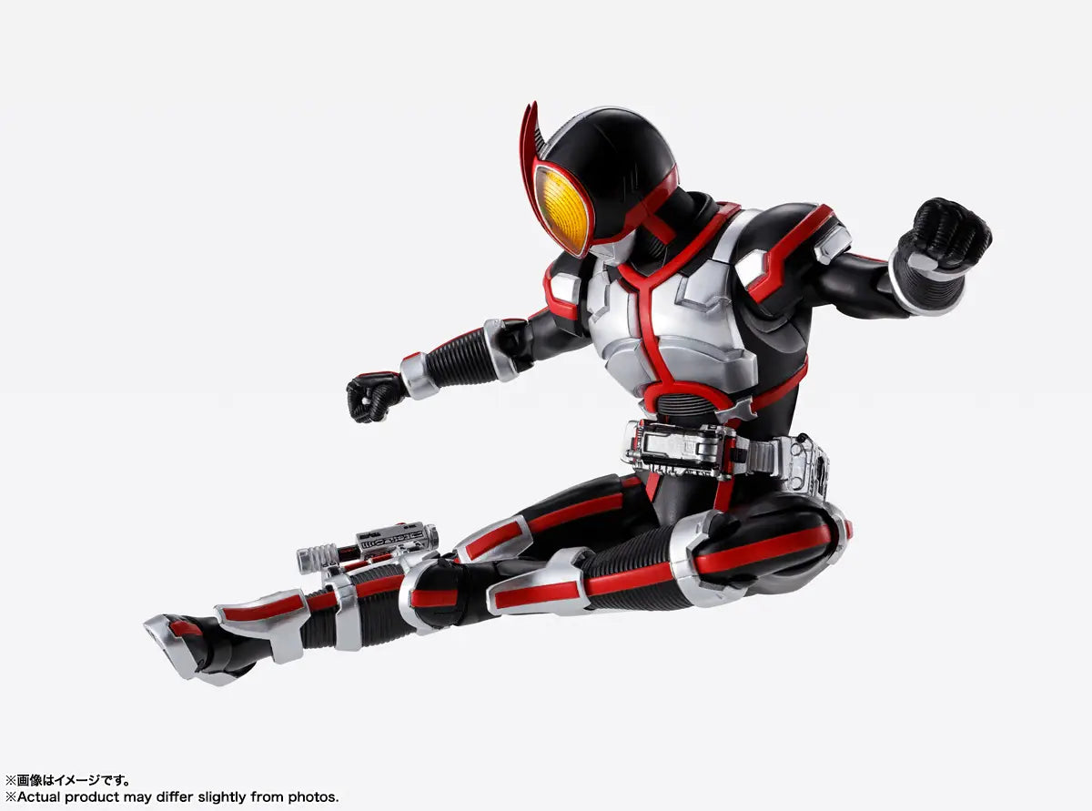 PRE ORDER – S.H.FIGUARTS (SHINKOCCHOU SEIHOU) MASKED RIDER FAIZ
