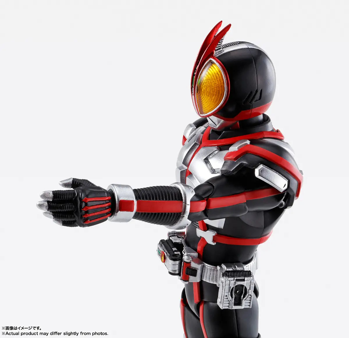 PRE ORDER – S.H.FIGUARTS (SHINKOCCHOU SEIHOU) MASKED RIDER FAIZ