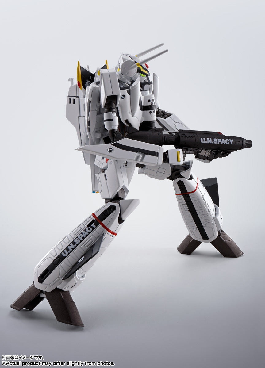 PRE ORDER – HI-METAL R VF-0S PHOENIX [ROY USE] + QF-2200D-B GHOST - MACROSS FRONTIER