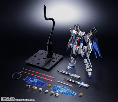 PRE ORDER – ABSOLUTE ACT STRIKE FREEDOM  GUNDAM