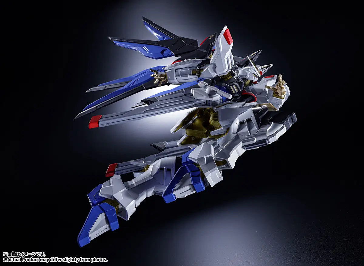 PRE ORDER – ABSOLUTE ACT STRIKE FREEDOM  GUNDAM