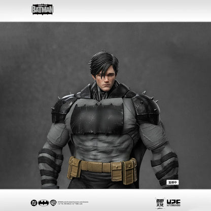 PRE ORDER – 1/12 BATMAN ABSOLUTE - BATMAN - ACTION FIGURE