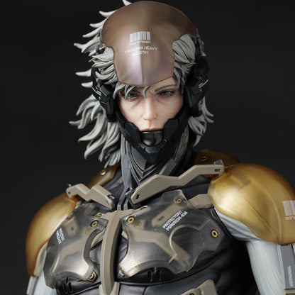 BACK ORDER – 1/6 METAL GEAR SOLID 4 GUNS OF THE PATRIOTS, RAIDEN SCALE STATUE