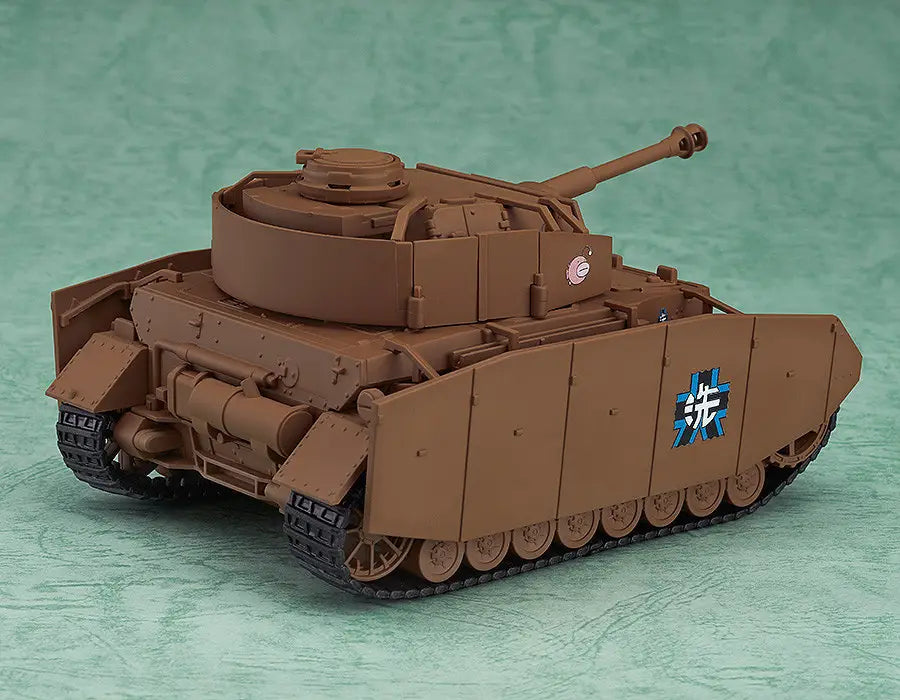 PRE ORDER – NENDOROID MORE: GIRLS UND PANZER DAS FINALE - PANZER KAMPFWAGEN IV AUSF.D (H VER.)