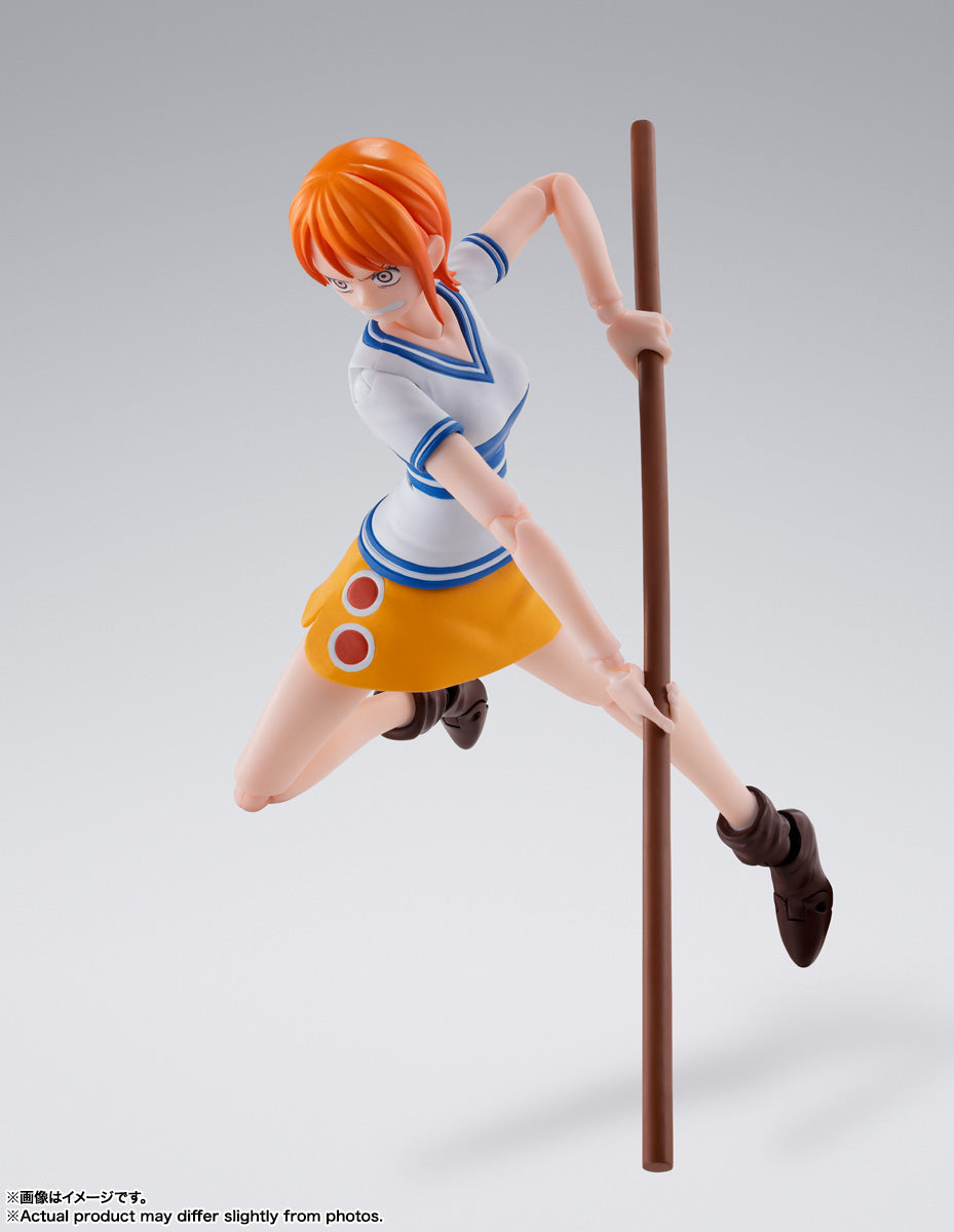 PRE ORDER – S.H.FIGUARTS ONE PIECE - NAMI - ROMANCE DAWN