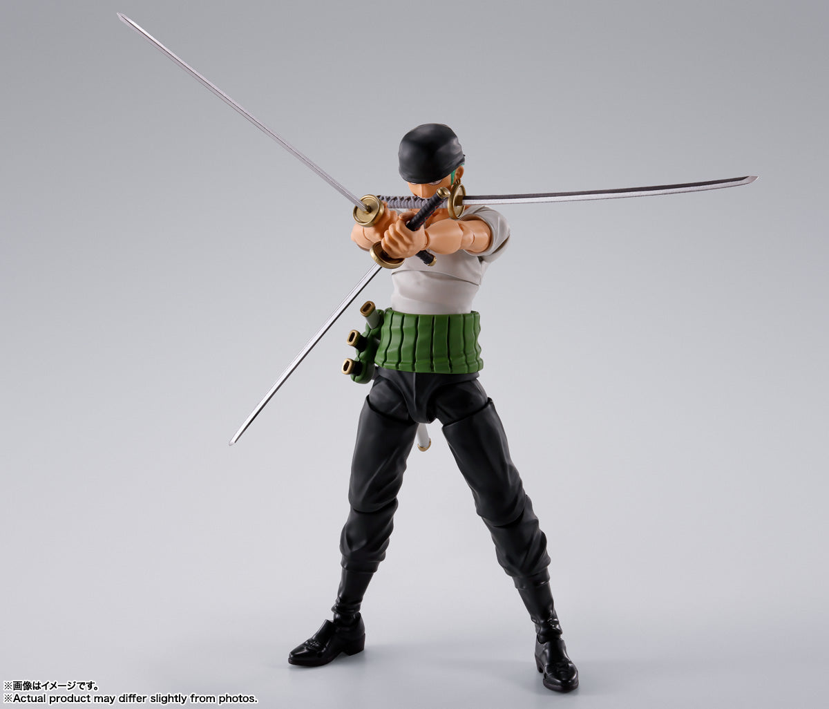 BACK ORDER – S.H.FIGUARTS ONE PIECE - RORONOA ZORO - ROMANCE DAWN