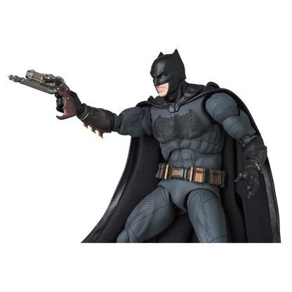 PRE ORDER – MAFEX - BATMAN (ZACK SNYDER'S JUSTICE LEAGUE VER.) (REISSUE)