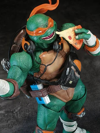 PRE ORDER – TMNT MICHELANGELO (STANDARD)
