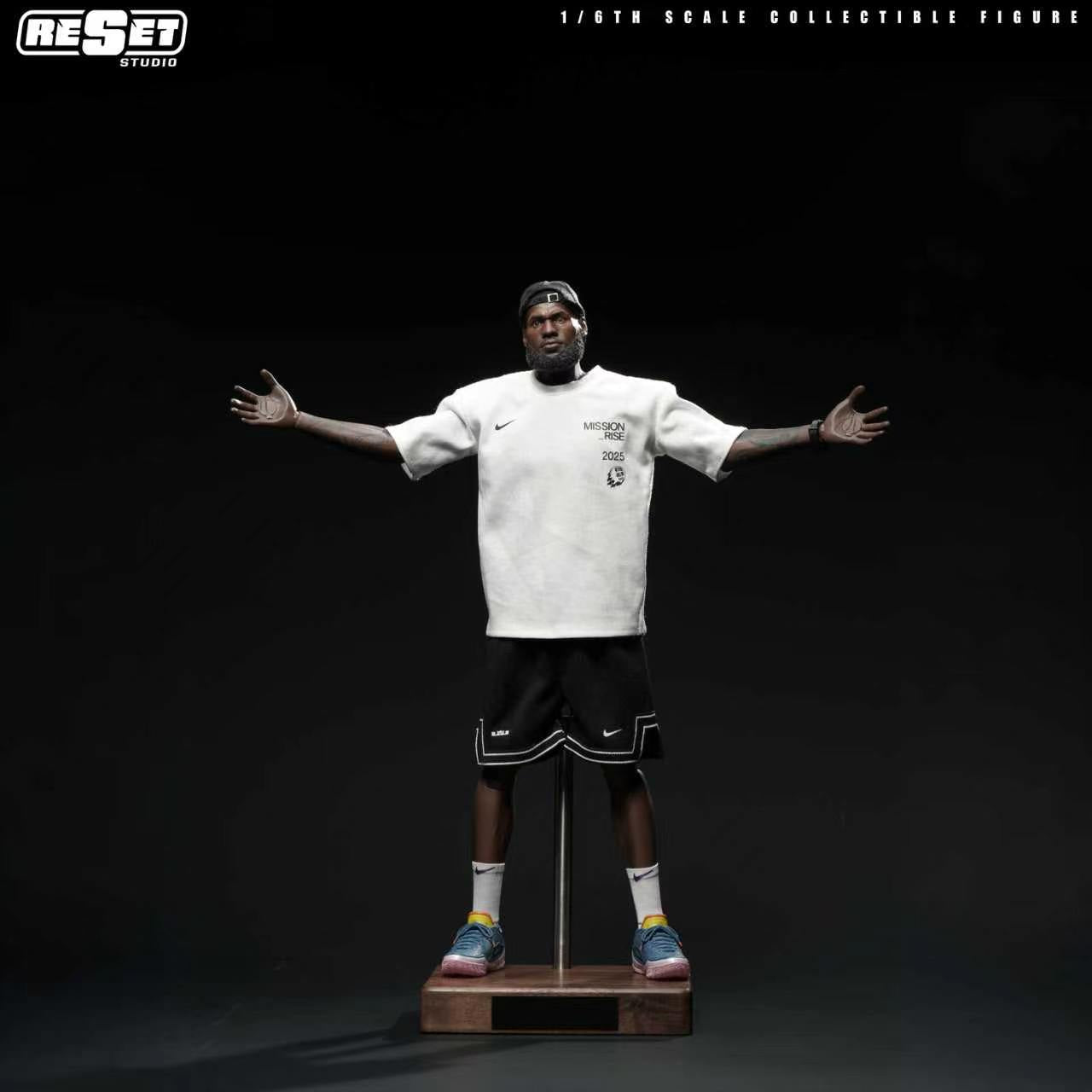 PRE ORDER – RESET STUDIO RS-0006 1/6 LEBRON JAMES CHINA TOUR COLLECTOR'S EDITION ARTICULATED FIGURE SET