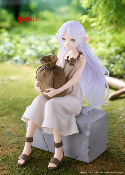 PRE ORDER – FRIEREN: BEYOND JOURNEY'S END DESKTOP CUTE FIGURE - FRIEREN (IN TRAINING VER.)
