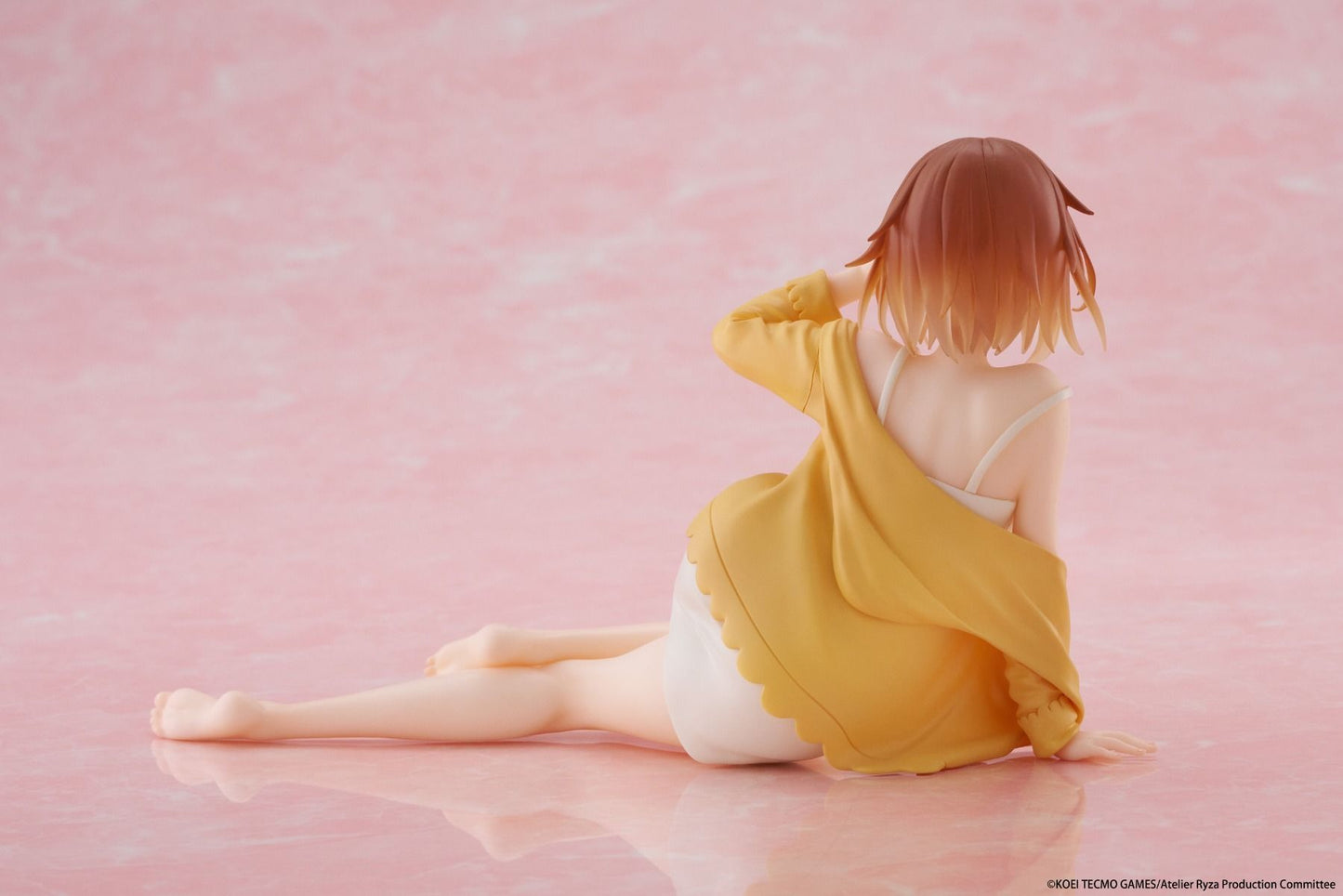 PRE ORDER – ATELIER RYZA: EVER DARKNESS & THE SECRET HIDEOUT DESKTOP CUTE FIGURE - RYZA (NIGHTWEAR VER.) (RERELEASE)