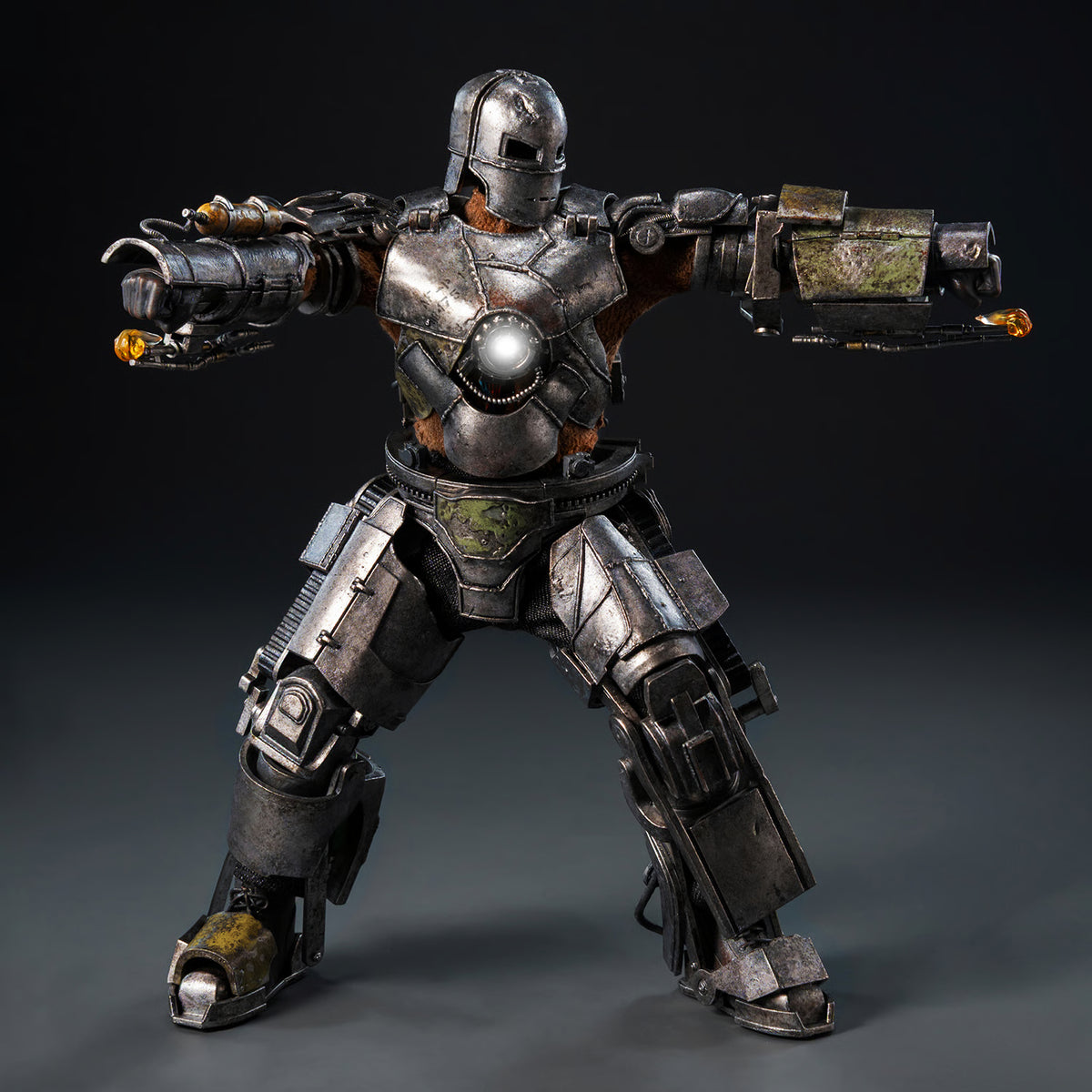 PRE ORDER – MARVEL STUDIOS: THE INFINITY SAGA DLX IRON MAN MARK 1 - 3Z0320