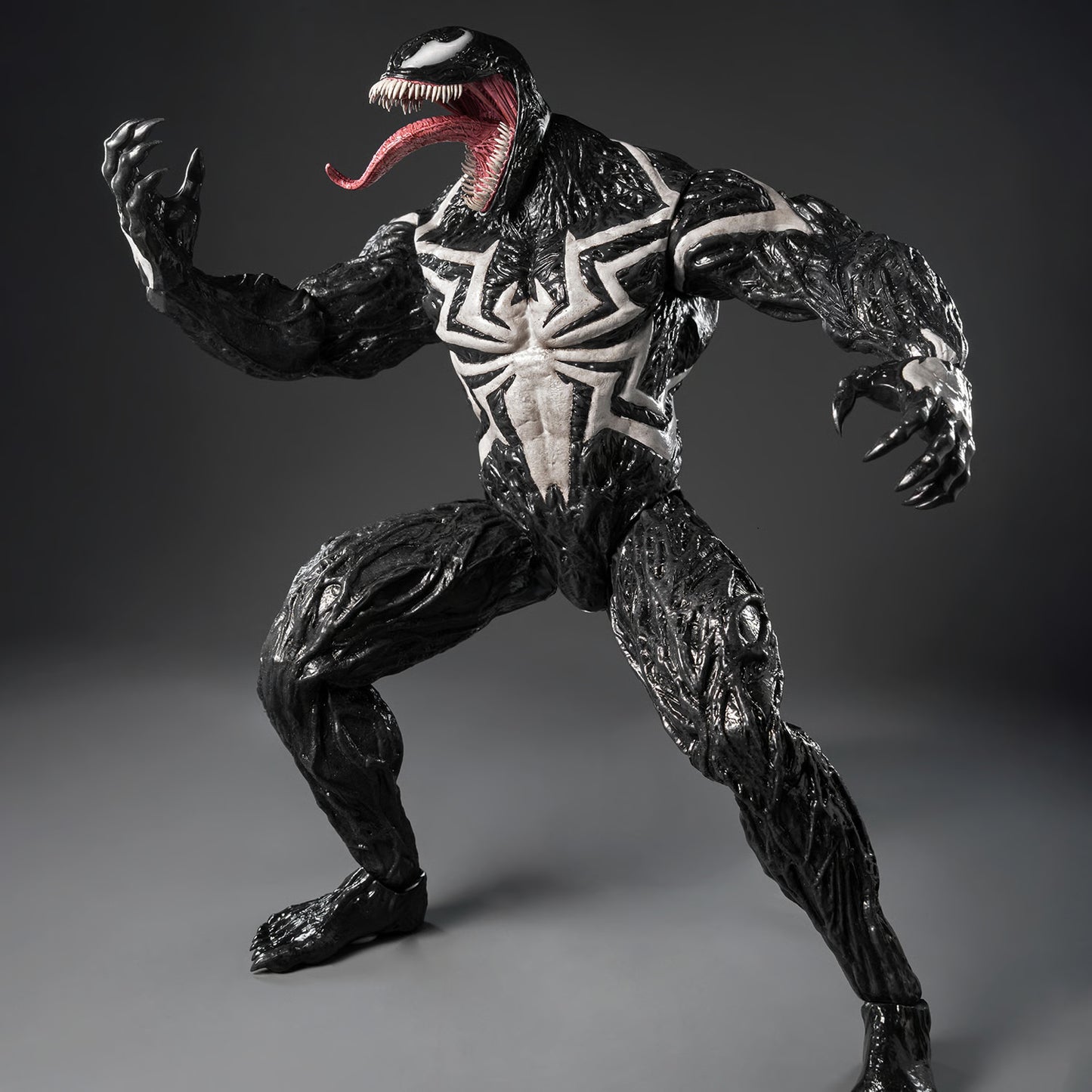 PRE ORDER – MARVEL'S SPIDER-MAN 2 - DLX VENOM - (STANDARD EDITION)