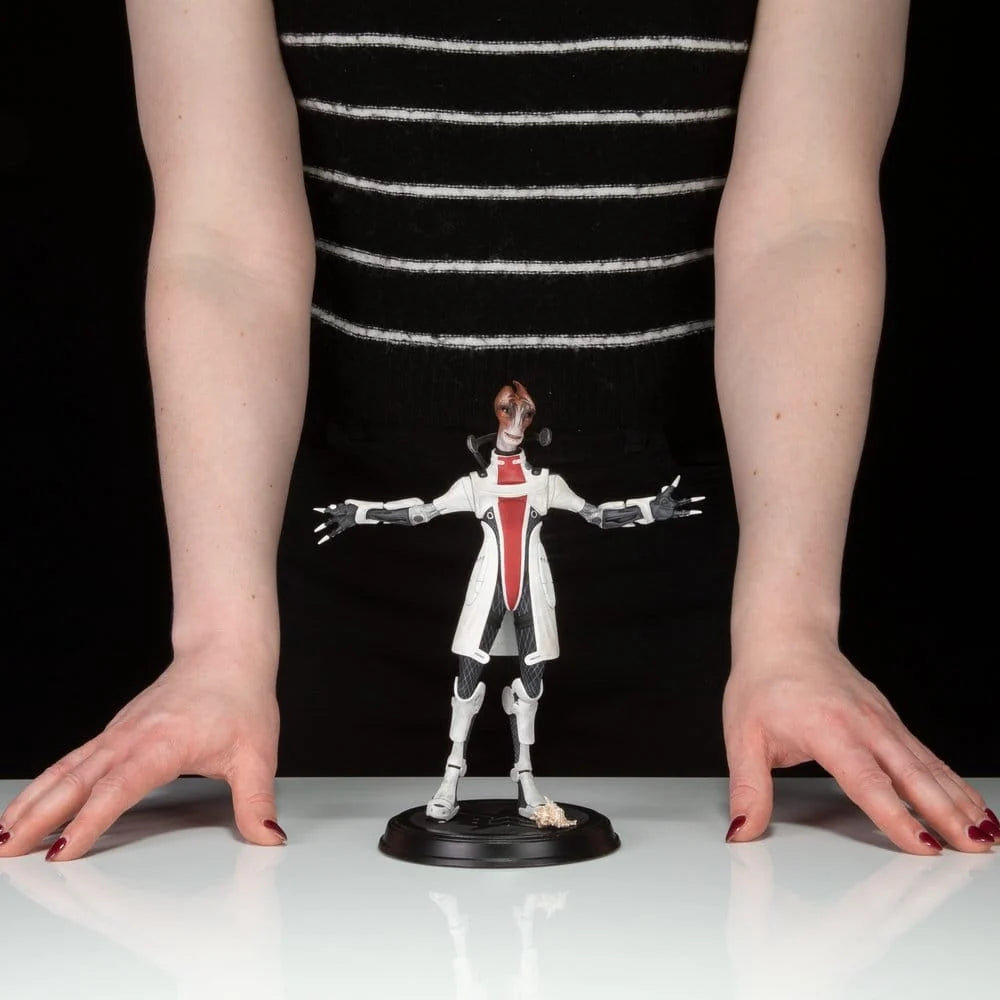 PRE ORDER – MASS EFFECT - MORDIN SOLUS - FIGURE