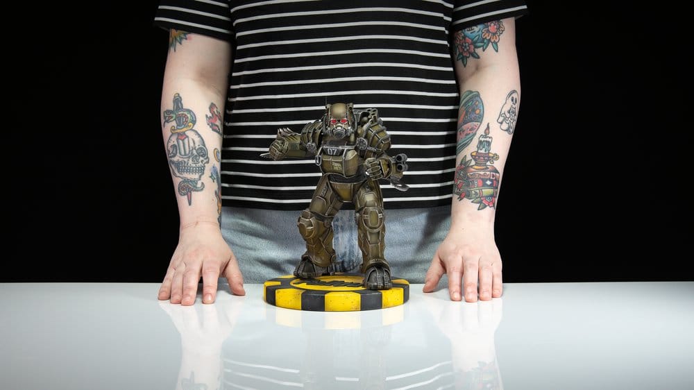 PRE ORDER – FALLOUT (AMAZON) - NCR POWER ARMOR - FIGURE
