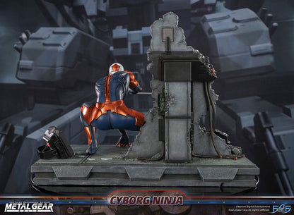 PRE ORDER – METAL GEAR SOLID - CYBORG NINJA (GRAY FOX)