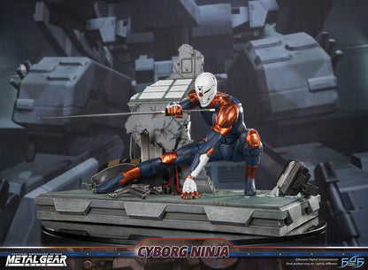 PRE ORDER – METAL GEAR SOLID - CYBORG NINJA (GRAY FOX)