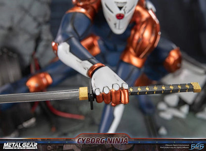 PRE ORDER – METAL GEAR SOLID - CYBORG NINJA (GRAY FOX)