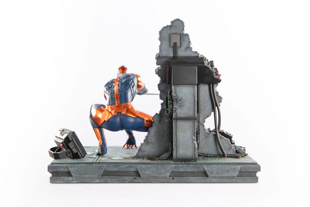 PRE ORDER – METAL GEAR SOLID - CYBORG NINJA (GRAY FOX)